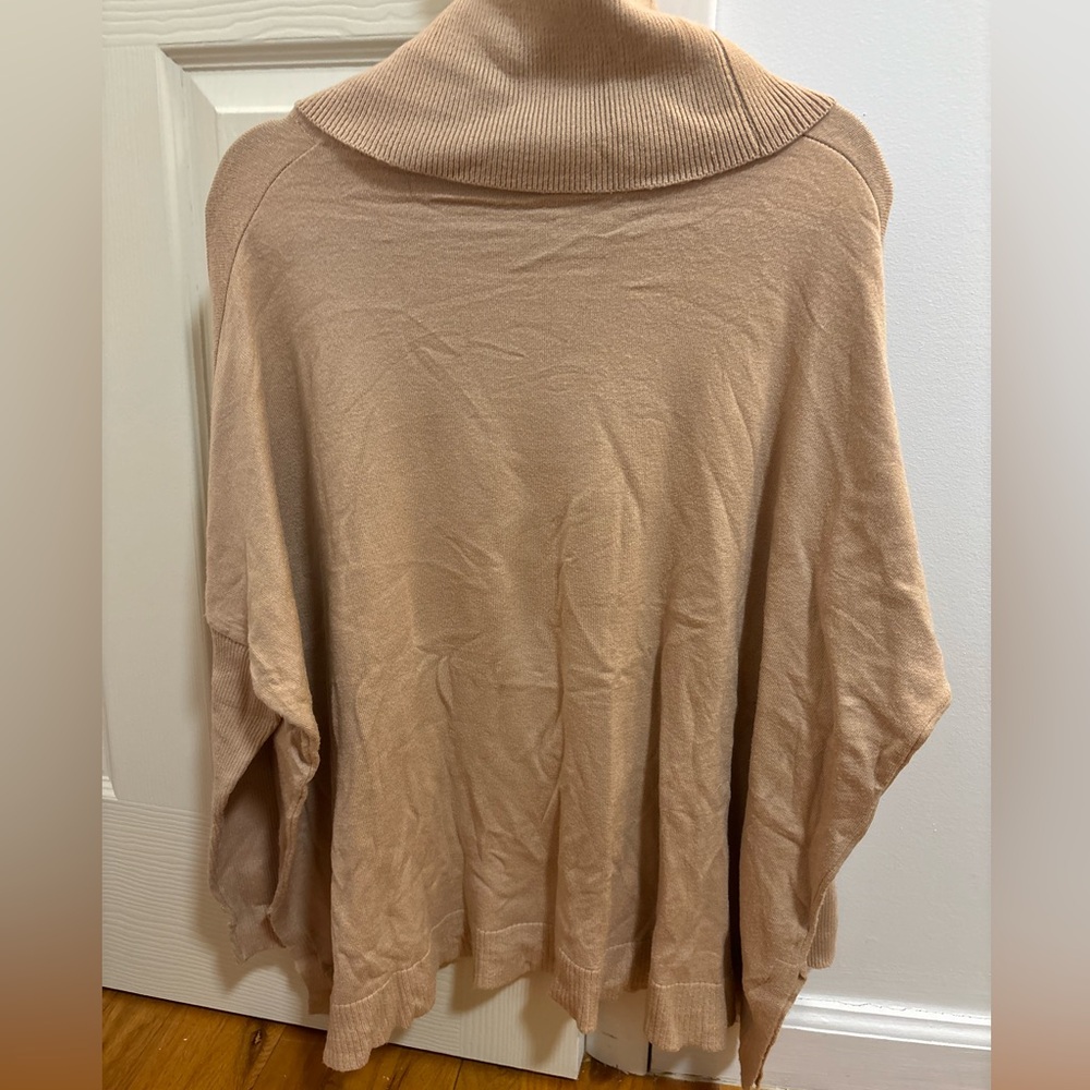 Women's Tan Sweater